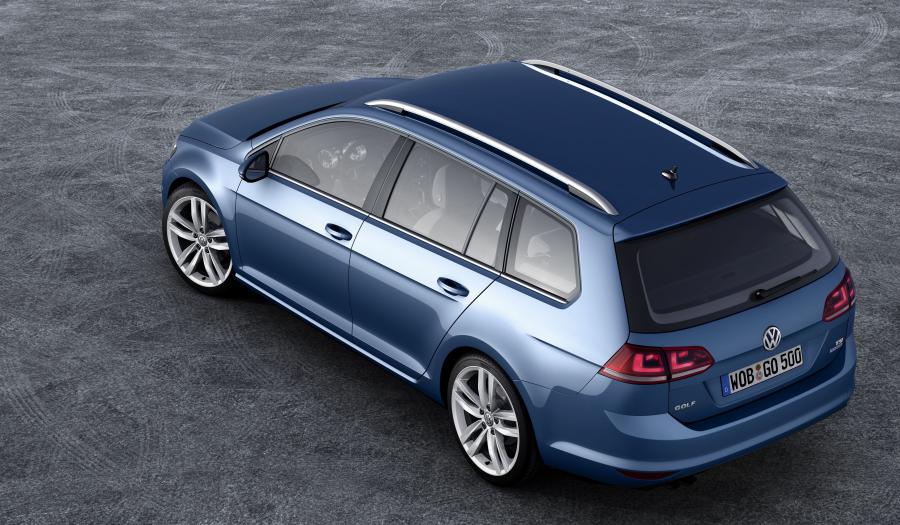  Volkswagen Golf Variant TSI BlueMotion 2013 года  (фото 16 из 17)